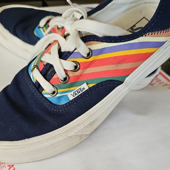 VANS UltraCush Authentic SF Retro Strip Dress Blue SNEAKER SHOES 6.5 - 7 - Picture 1 of 8